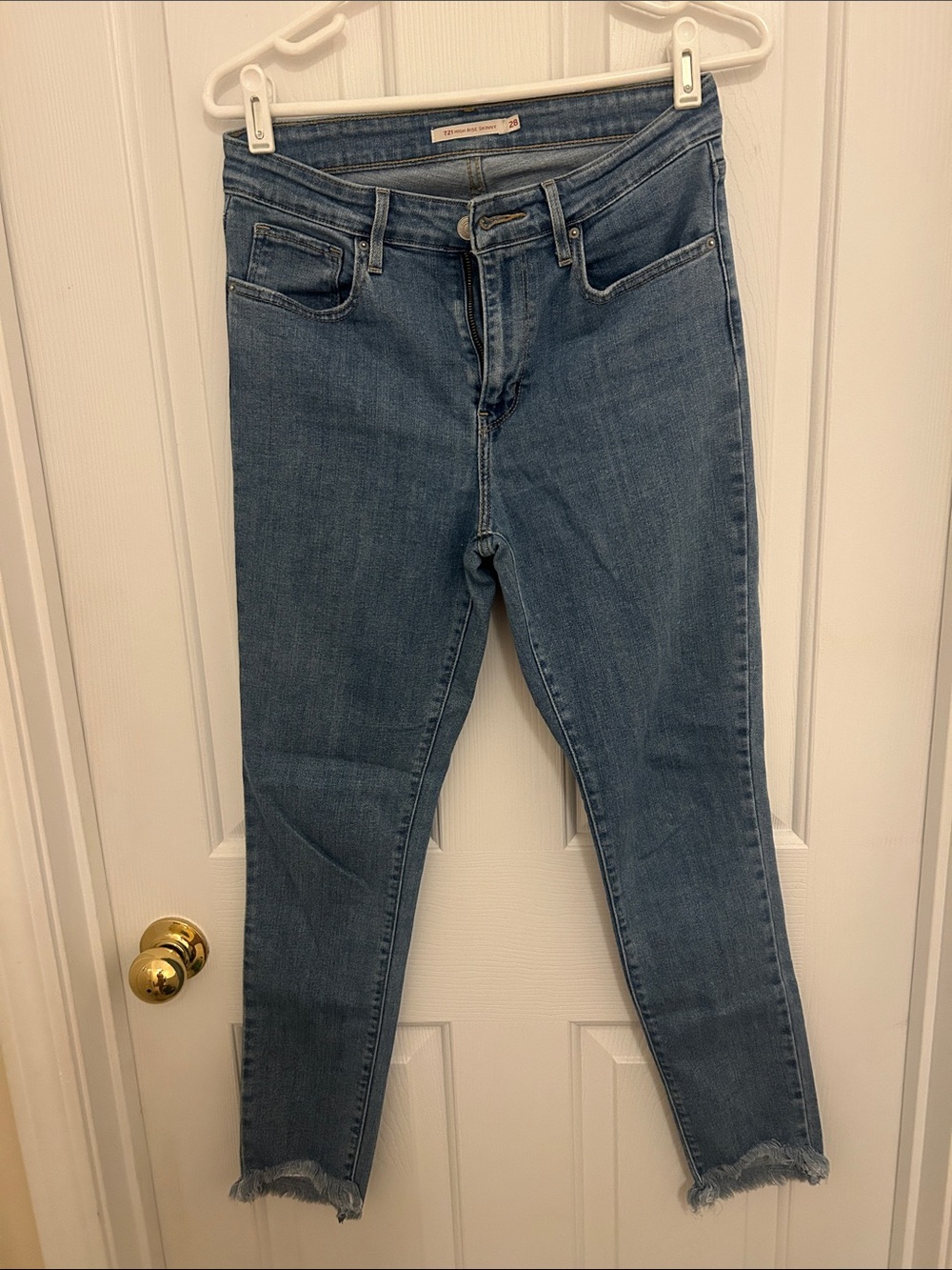 Levis 721 High-Rise Skinny Women’s Jeans